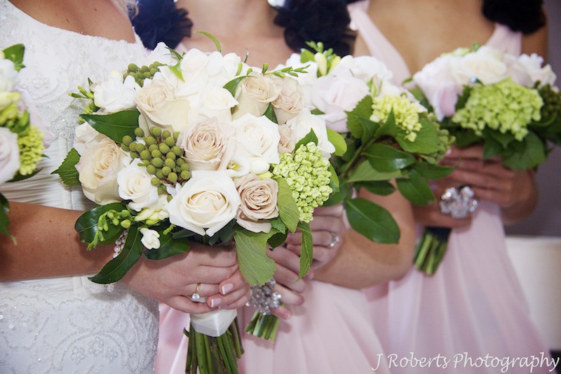 Beautiful bridal bouquets - wedding photography sydney